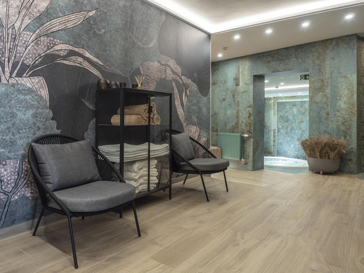 Hotel Bestseller Kecskemét Zewnętrze zdjęcie