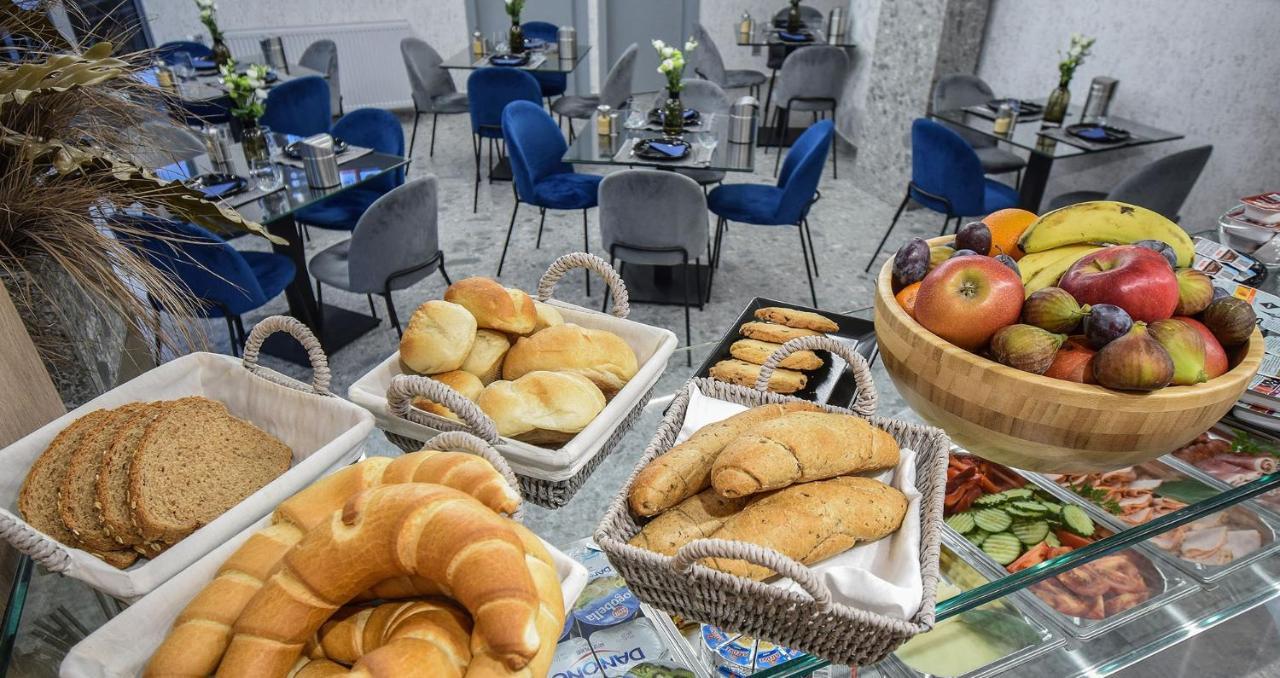 Hotel Bestseller Kecskemét Zewnętrze zdjęcie