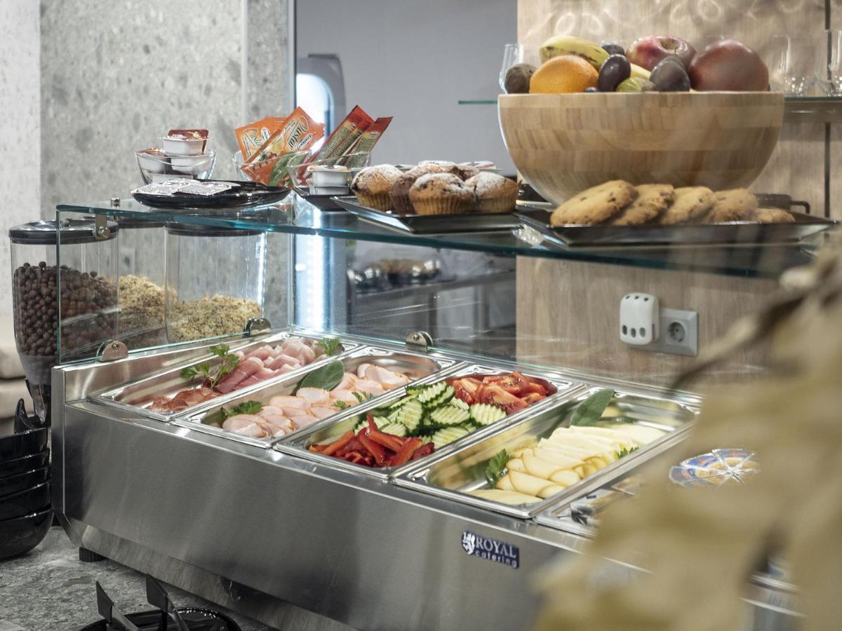 Hotel Bestseller Kecskemét Zewnętrze zdjęcie